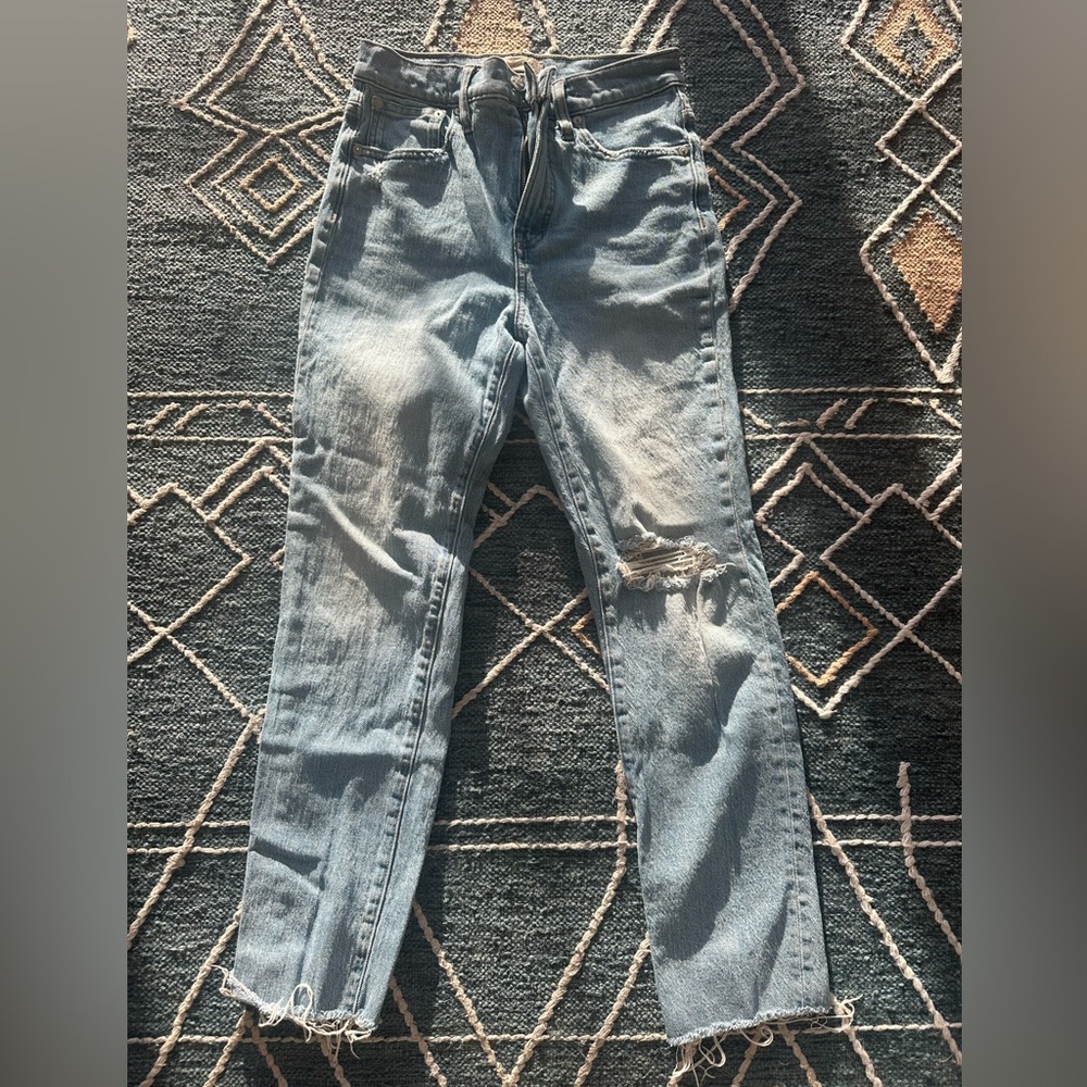 Madewell distressed perfect vintage Jean - sz 27